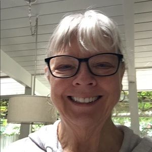 Meet your Posher, Eileen